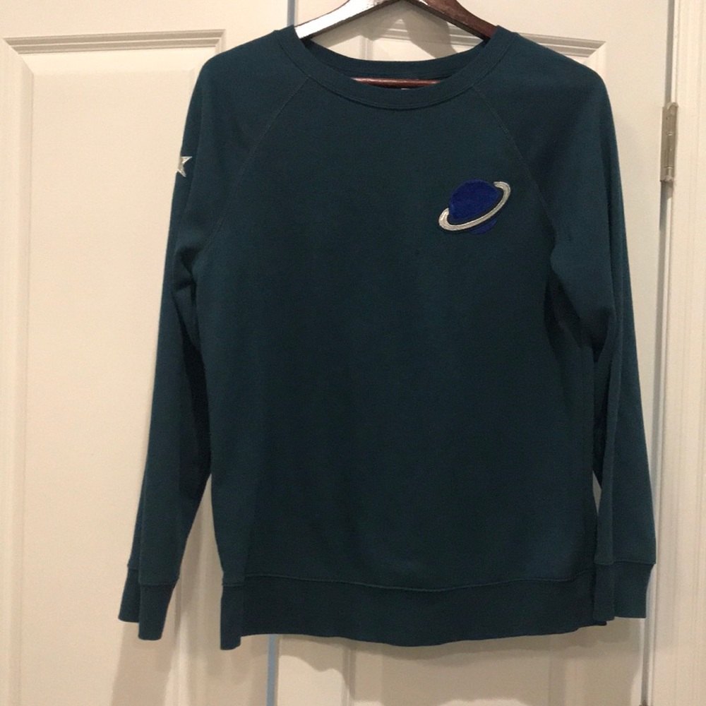 Green sweatshirt